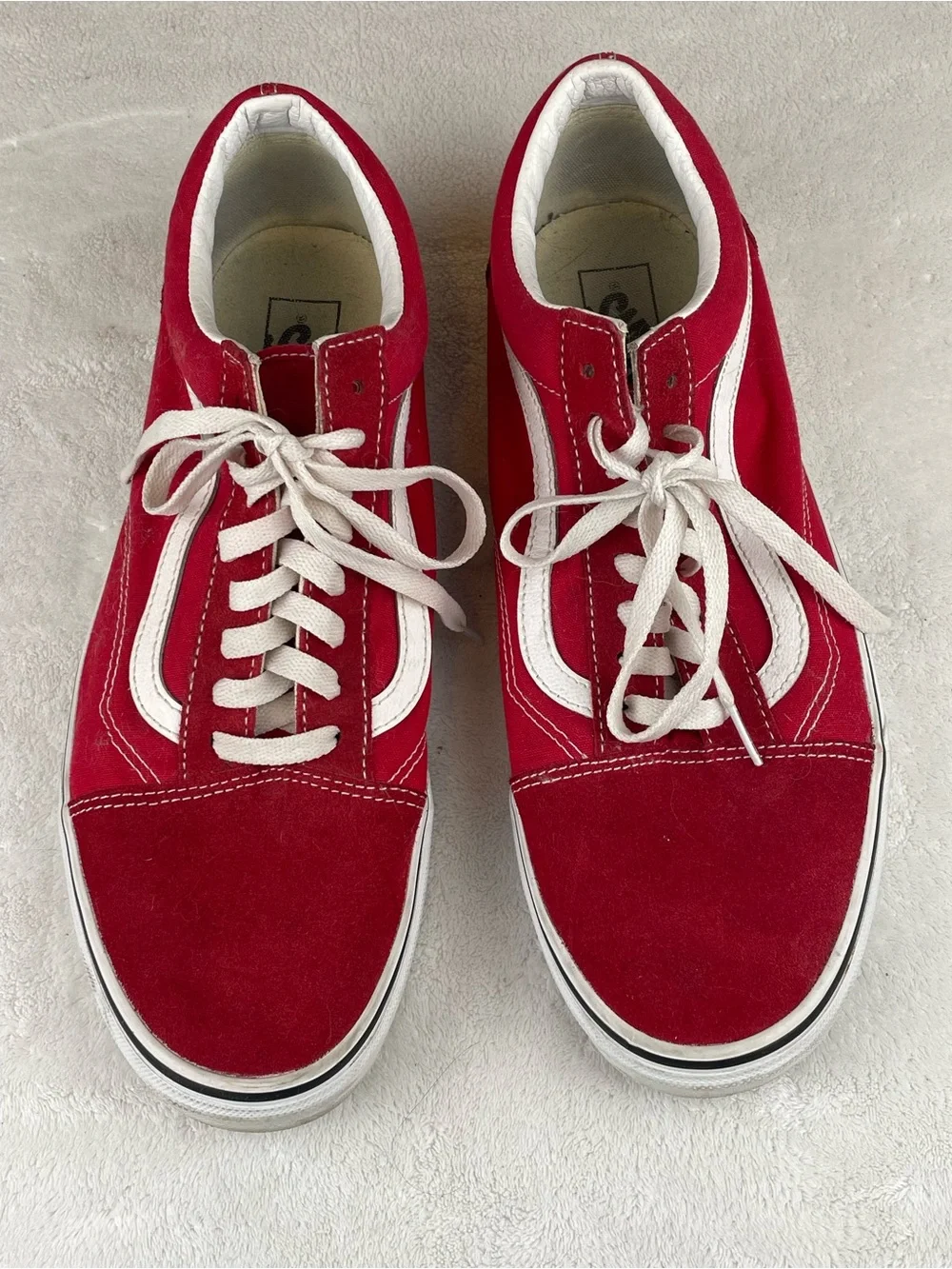 Vans Red and White Unisex Old Skool Skate Sneakers